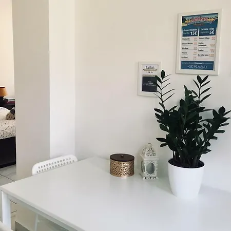 Laila's Promenade بيت للعطل لارنكا